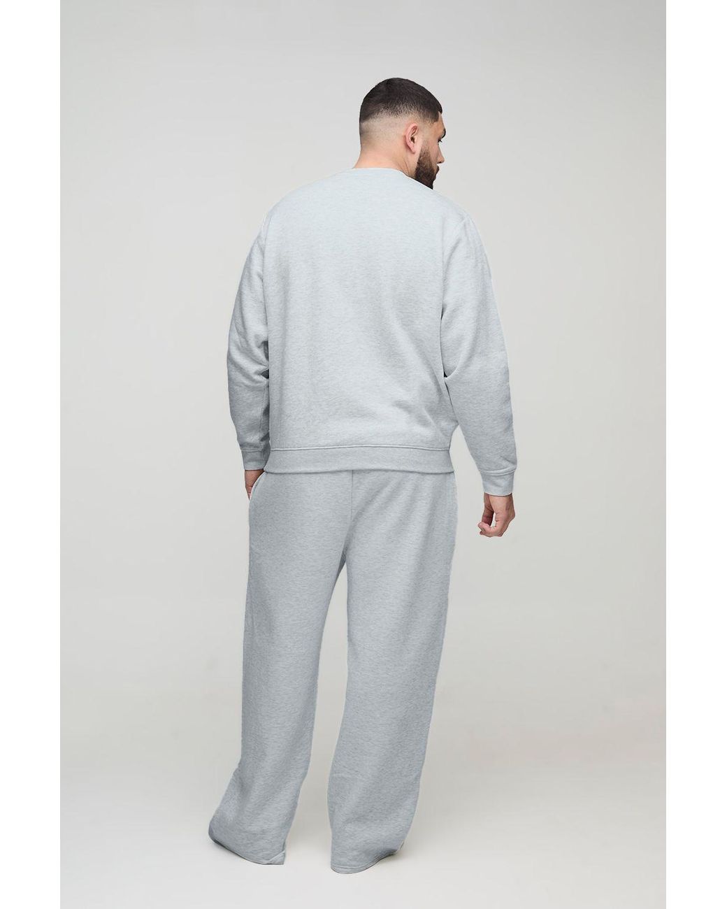 BoohooMAN White Plus Basic Crew Neck Regular Fit Sweatshirt for men