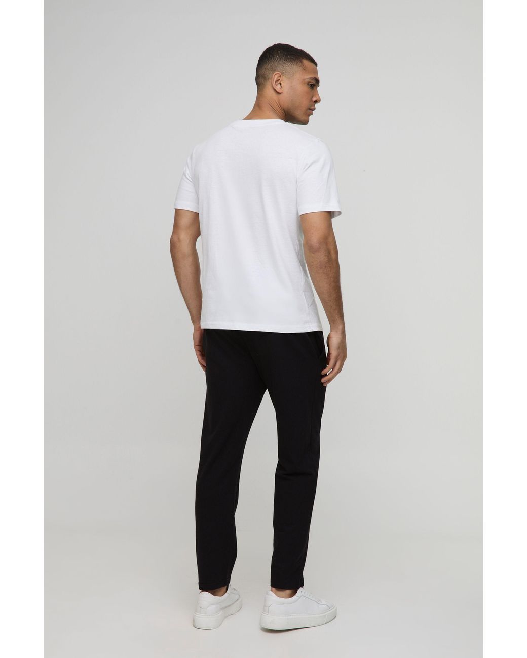 BoohooMAN Black Regular Fit 2 Pack Basic Crew Neck T-shirts for men