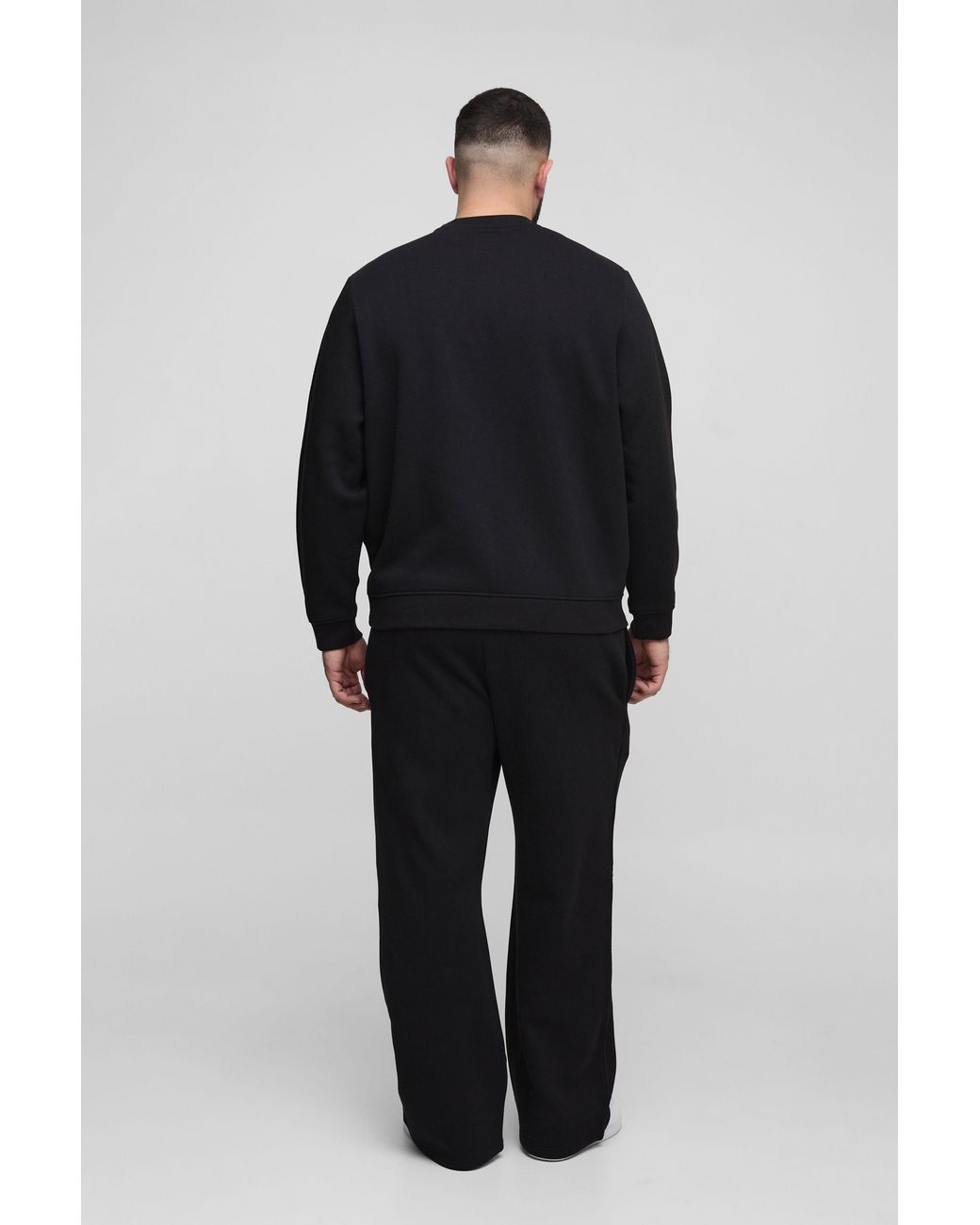 BoohooMAN Black Plus 330Gsm Straight Leg Basic Sweatpants for men