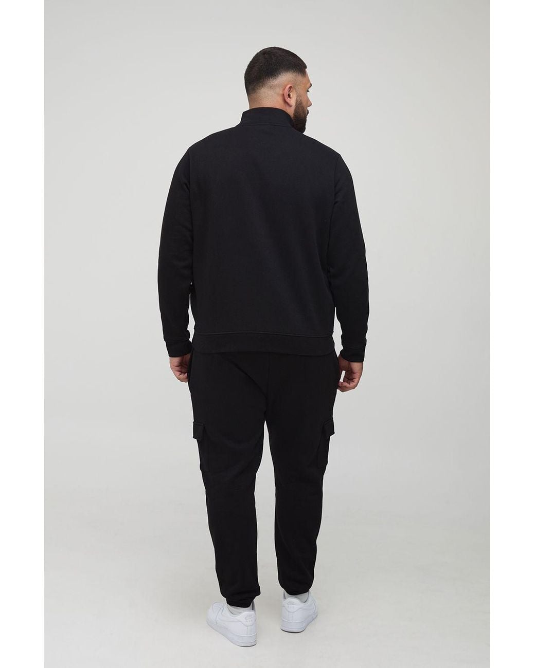 BoohooMAN Black Plus Basic Skinny Fit Cargo Jogger for men