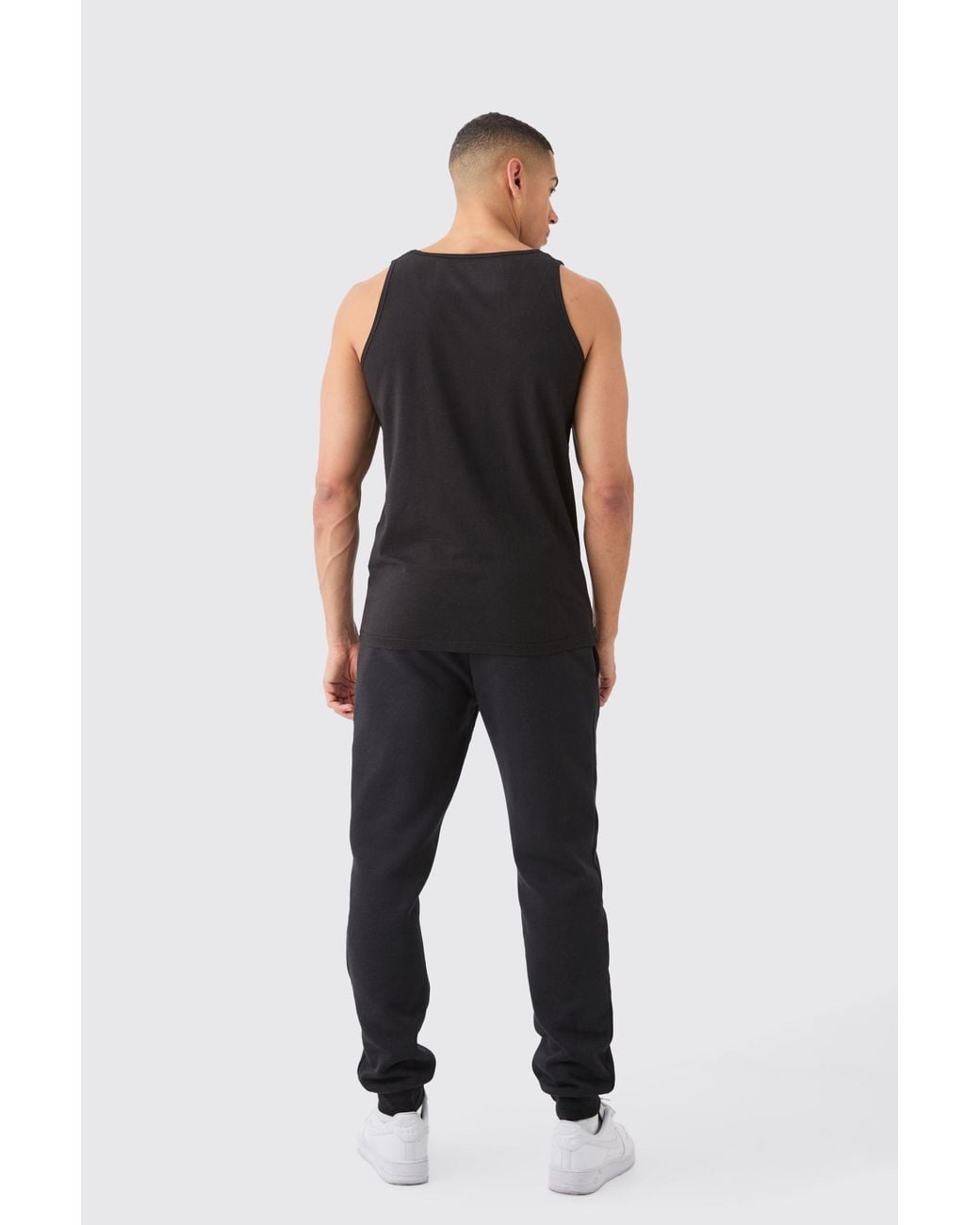 BoohooMAN Black Basic Regular Fit Vest for men