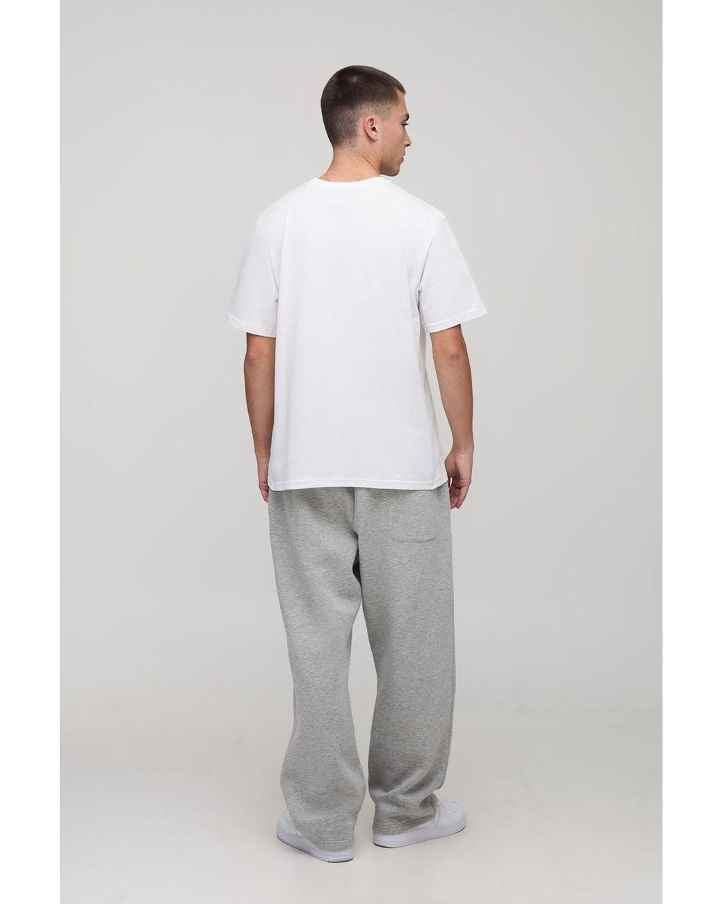 BoohooMAN White Basic Regular Fit Crew Neck T-Shirt for men