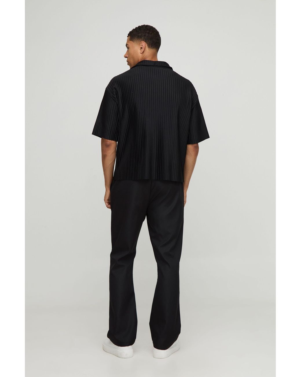 BoohooMAN Black Stacked Flared Drop Pants for men