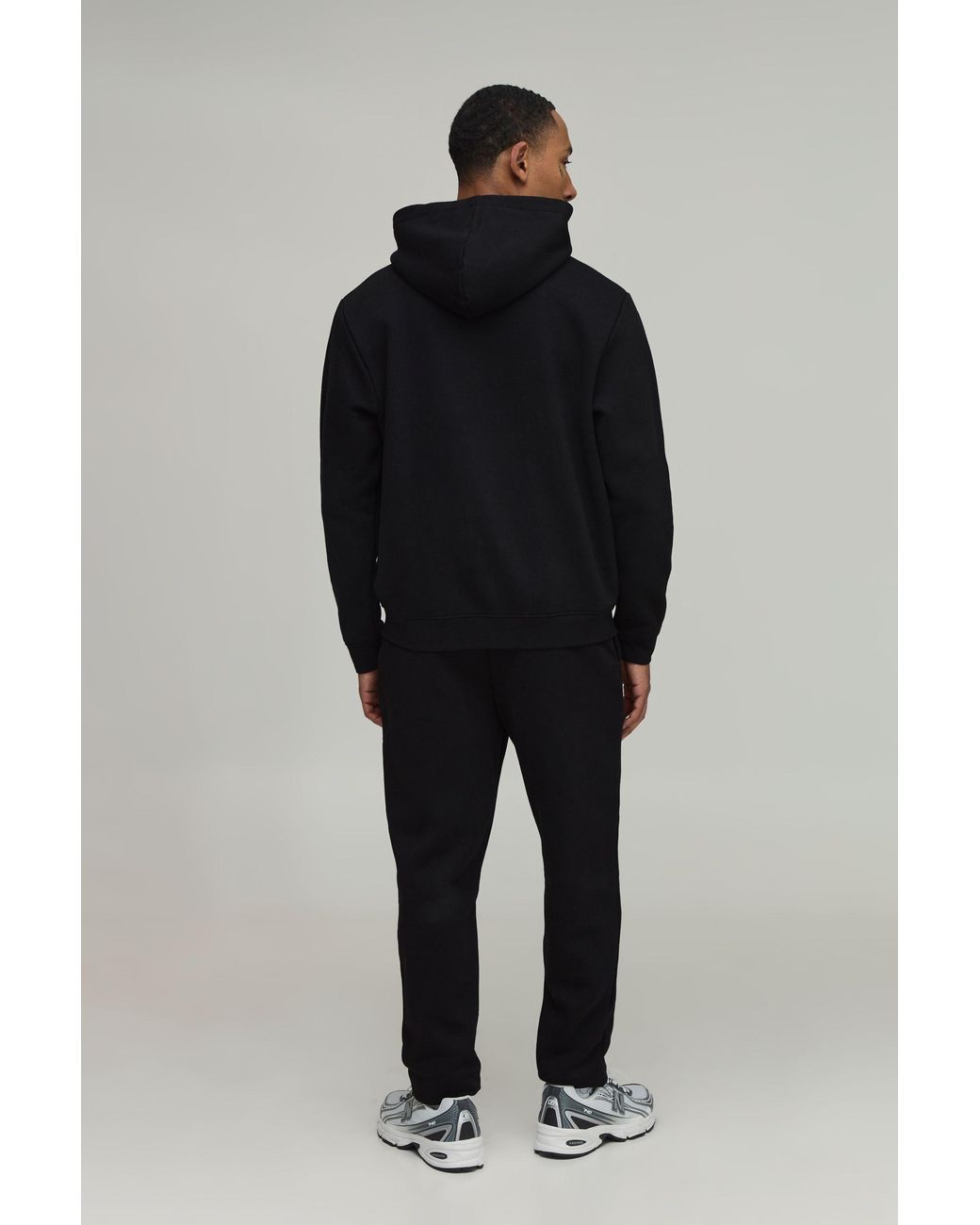 BoohooMAN Black Basic Regular Fit Jogger for men