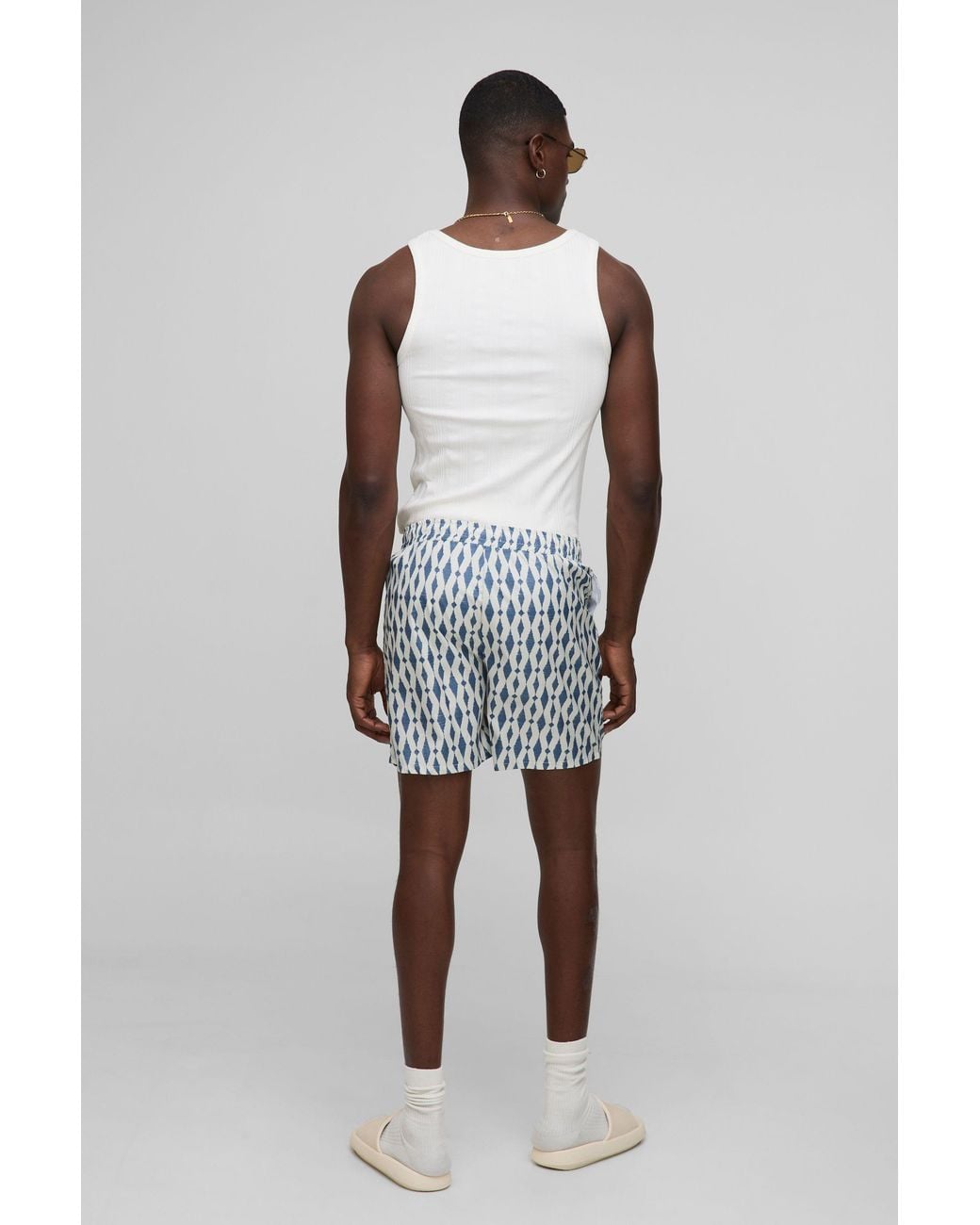 BoohooMAN Natural Pattern Printed Mid Length Swim Trunks for men