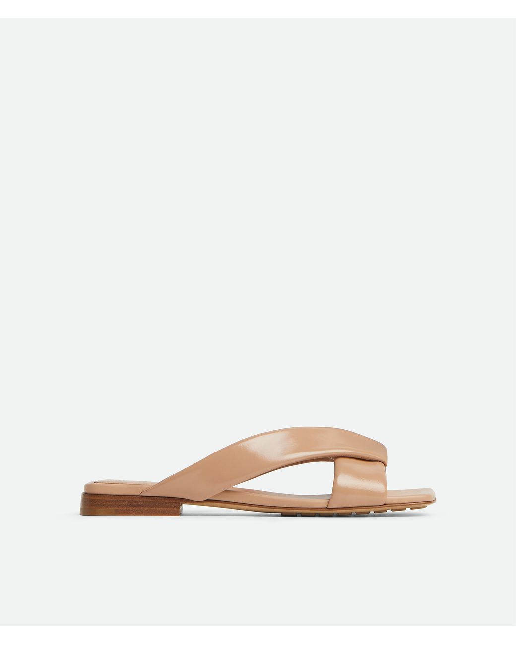 Bottega Veneta Natural Riva Flat Mule