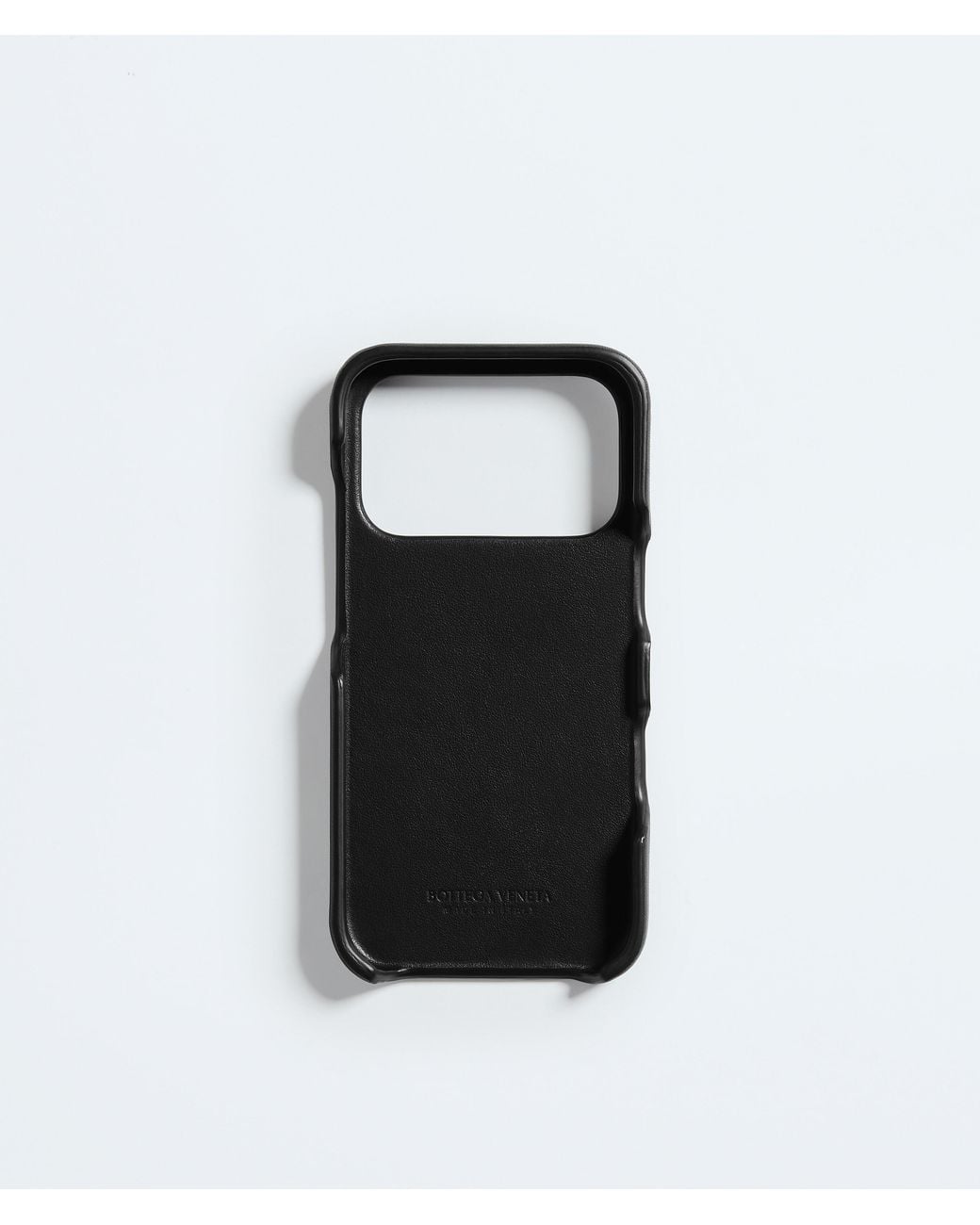 Bottega Veneta Intrecciato Iphone 17 Pro Case in Black for Men | Lyst