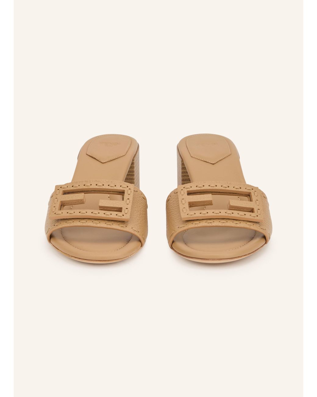 Fendi Natural Mules mit Cut-outs