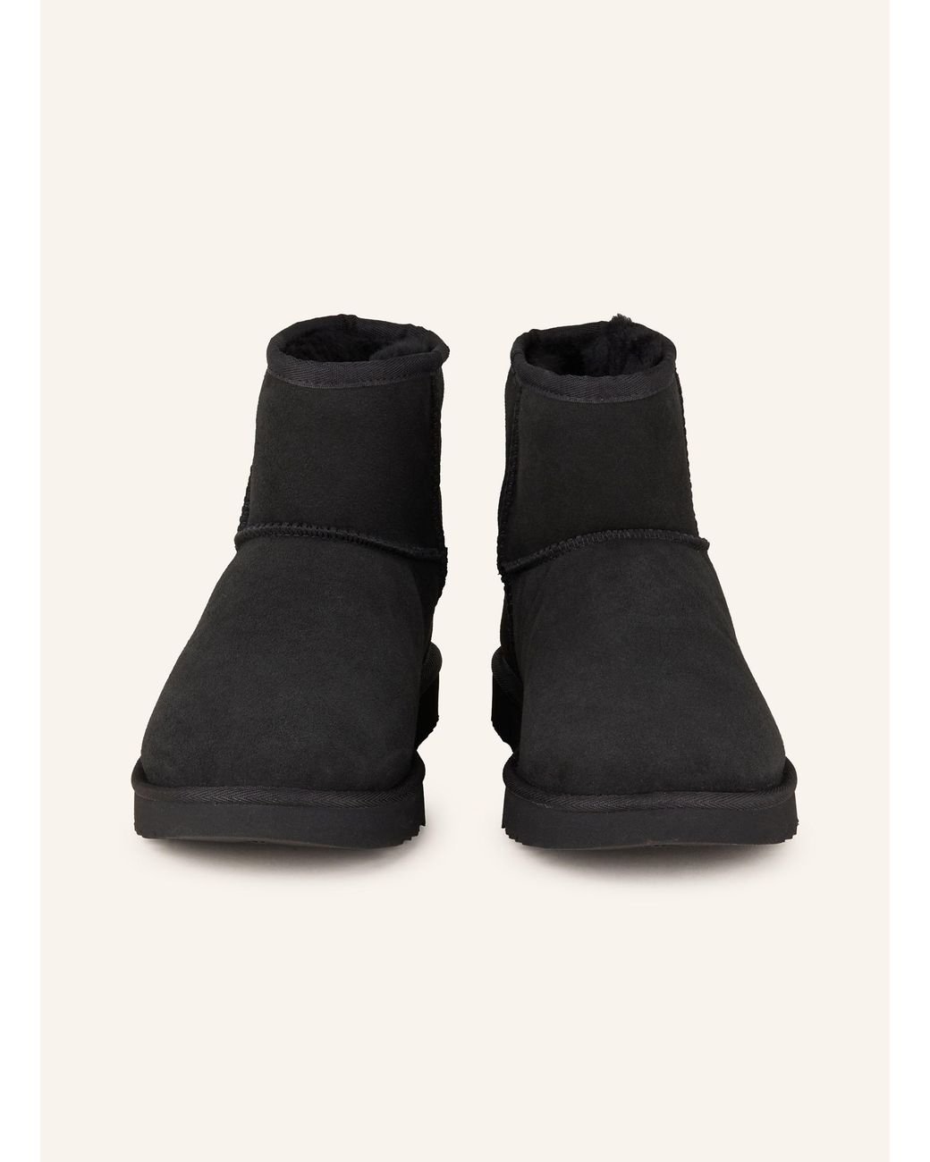 Ugg Black Boots CLASSIC MINI II