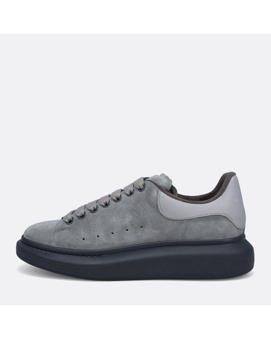 Alexander McQueen Grey Suede Oversized Sneakers in Gray for Men | Lyst