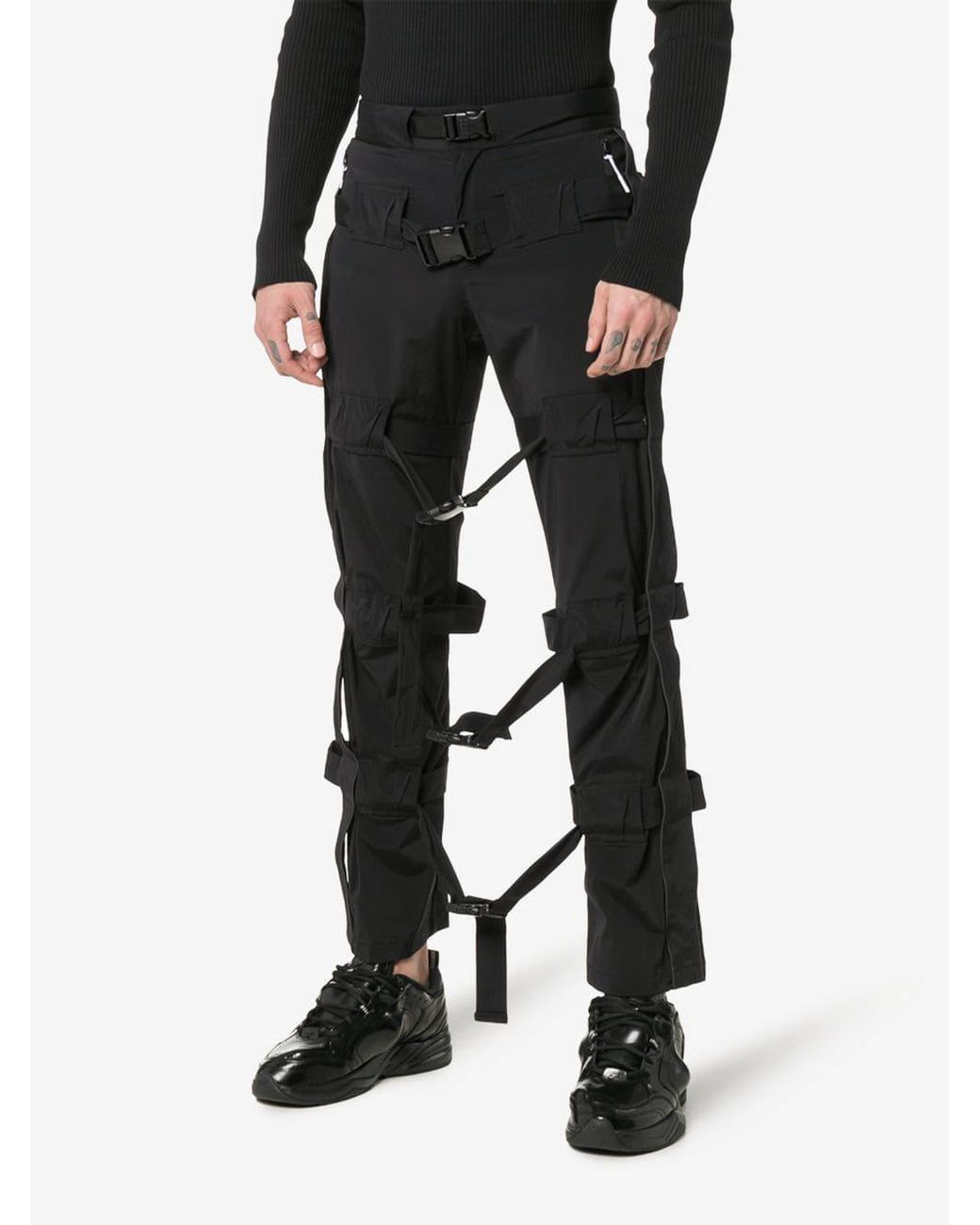 Tactical cargo pants with straps | Techwear