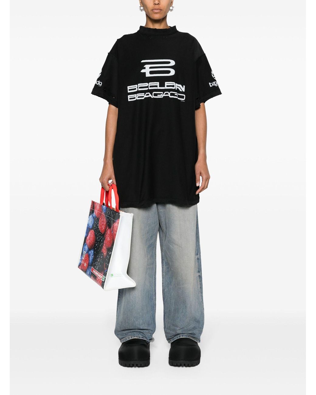 Balenciaga Ai Generated Cotton T-Shirt in Black | Lyst Balenciaga Ai Generated Cotton T-Shirt in Black | Lyst
