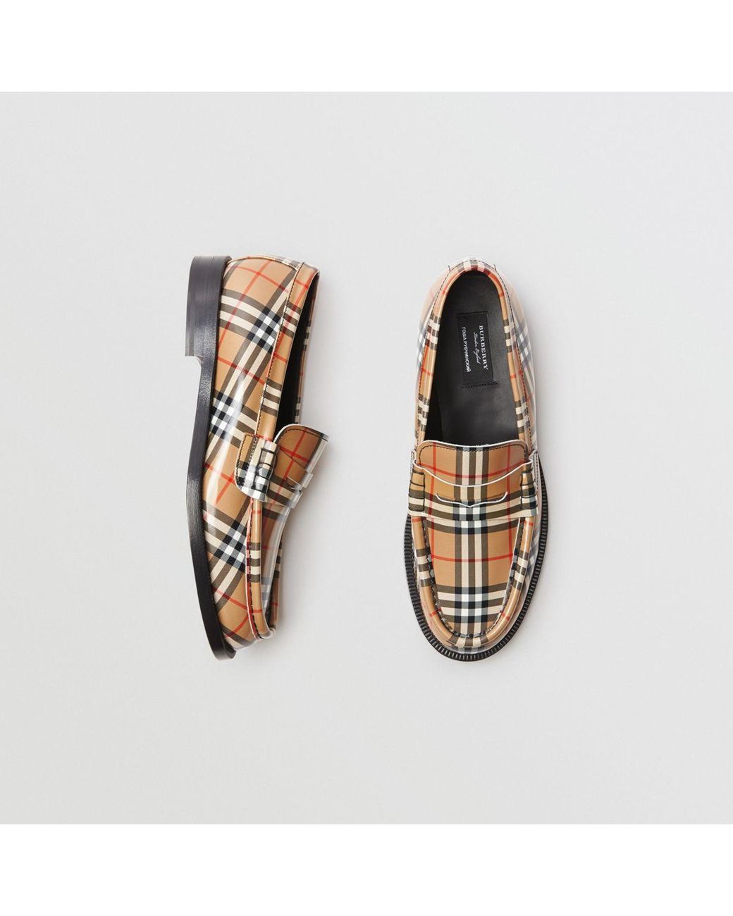 genezen Bestuiven Ongehoorzaamheid Burberry Gosha X Check Leather Loafers for Men | Lyst