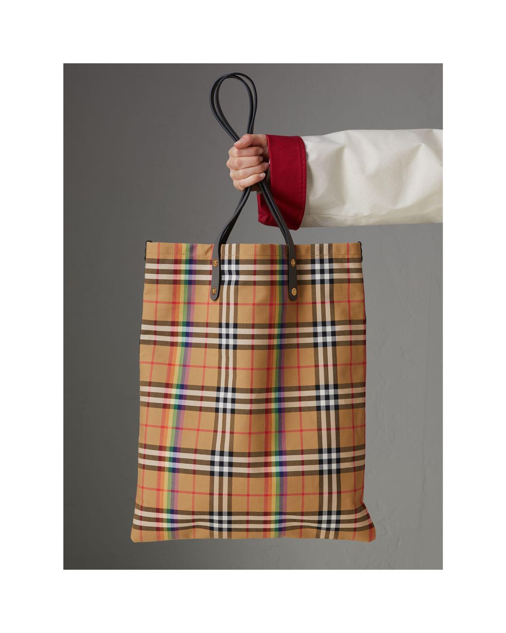Burberry rainbow deals tote bag