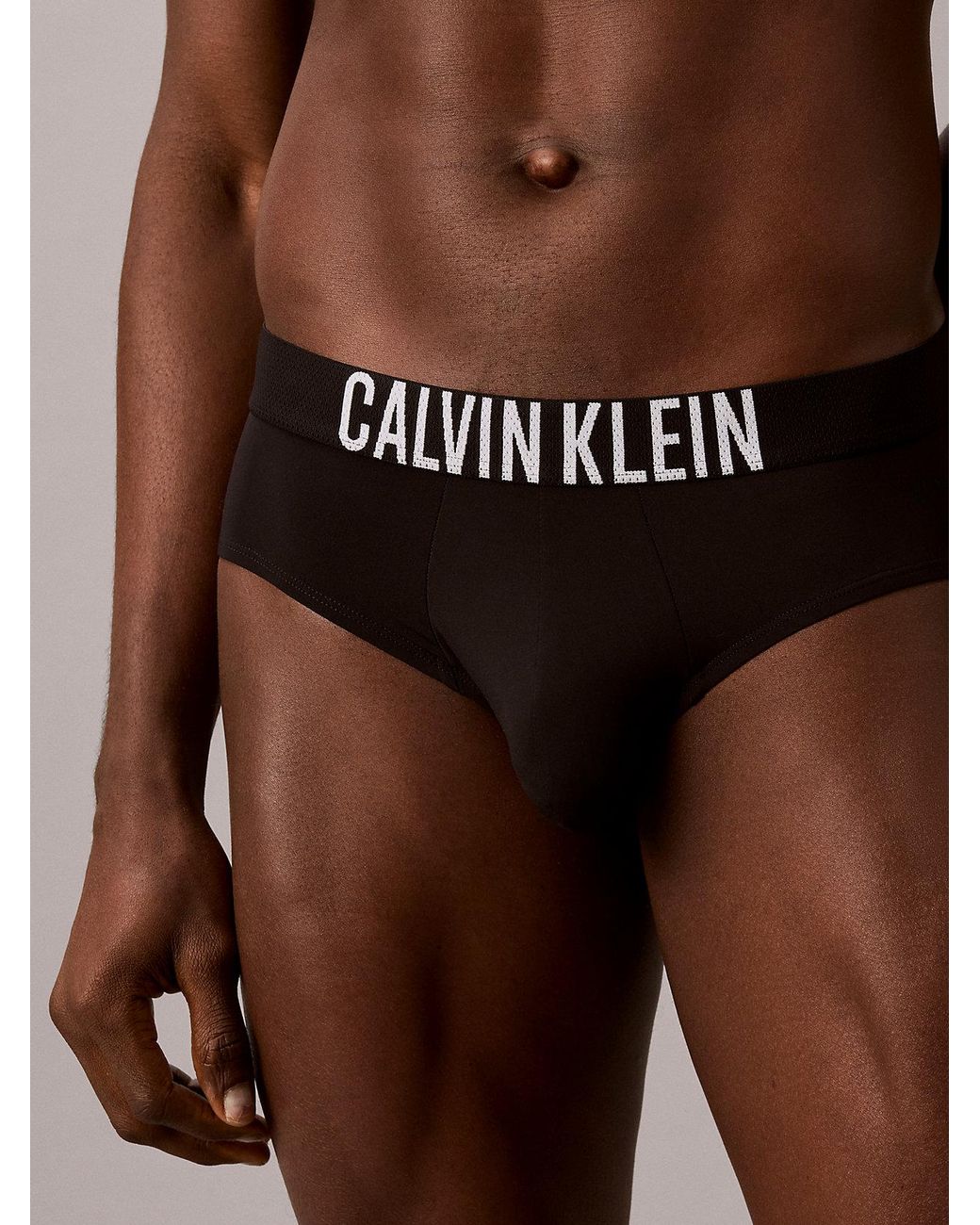 Slips Calvin Klein pour homme en coloris Brown