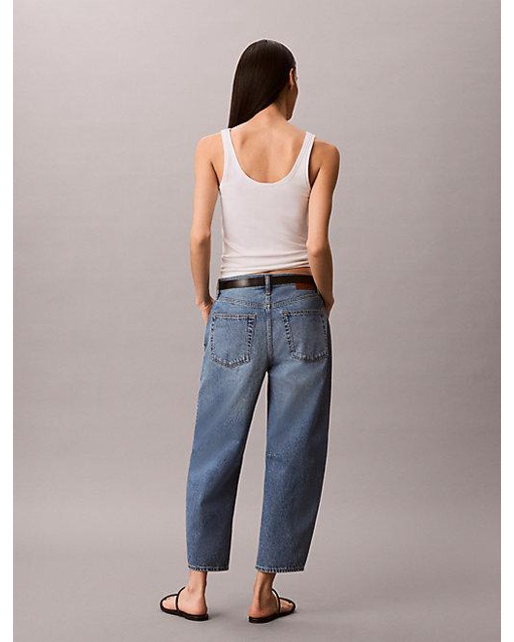 Calvin Klein Blue Jeans Cropped Barrel Jeans