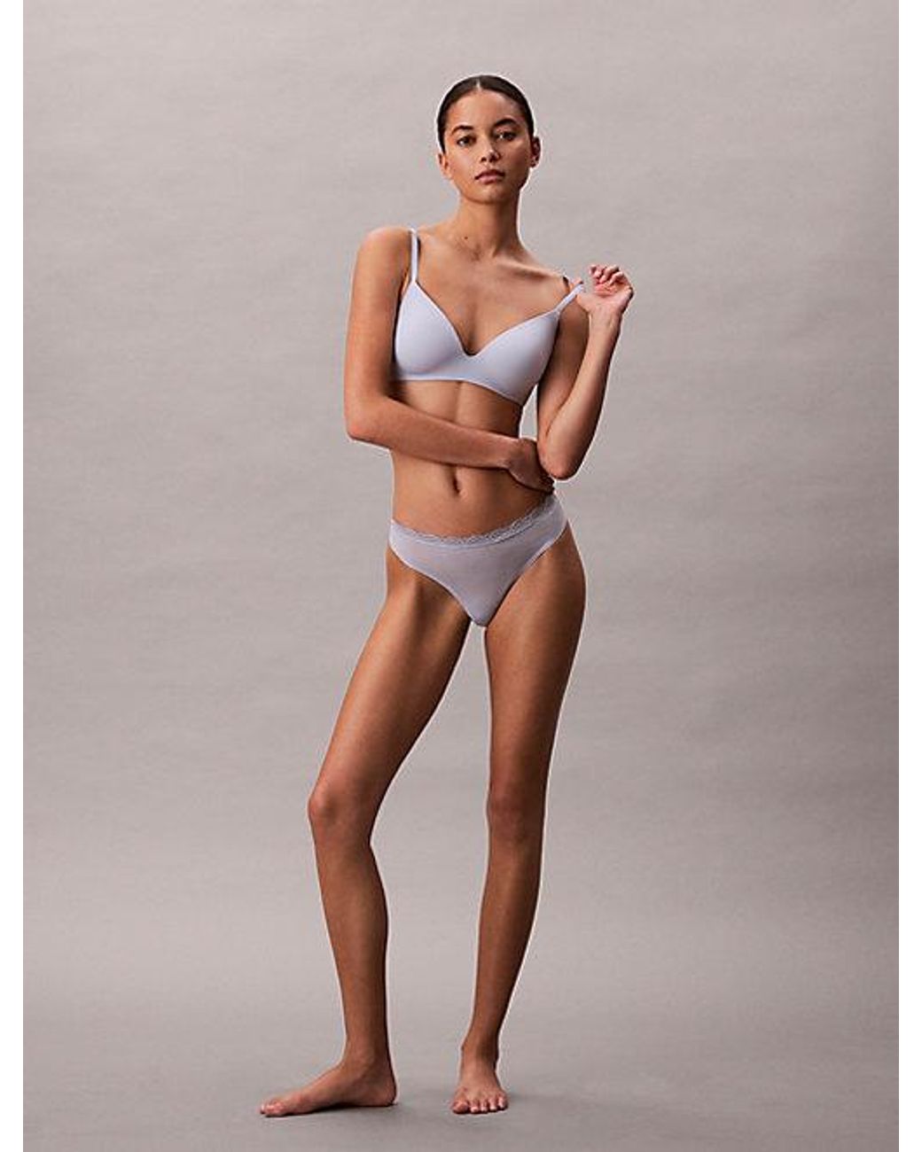 Calvin Klein String Met Lage Taille in het Natural