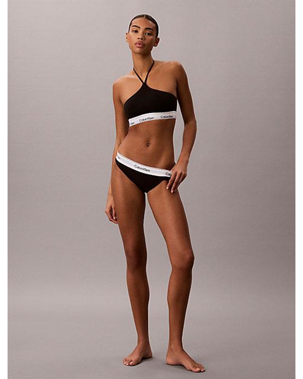 Calvin Klein Ongevoerde Halter Bralette in het Brown