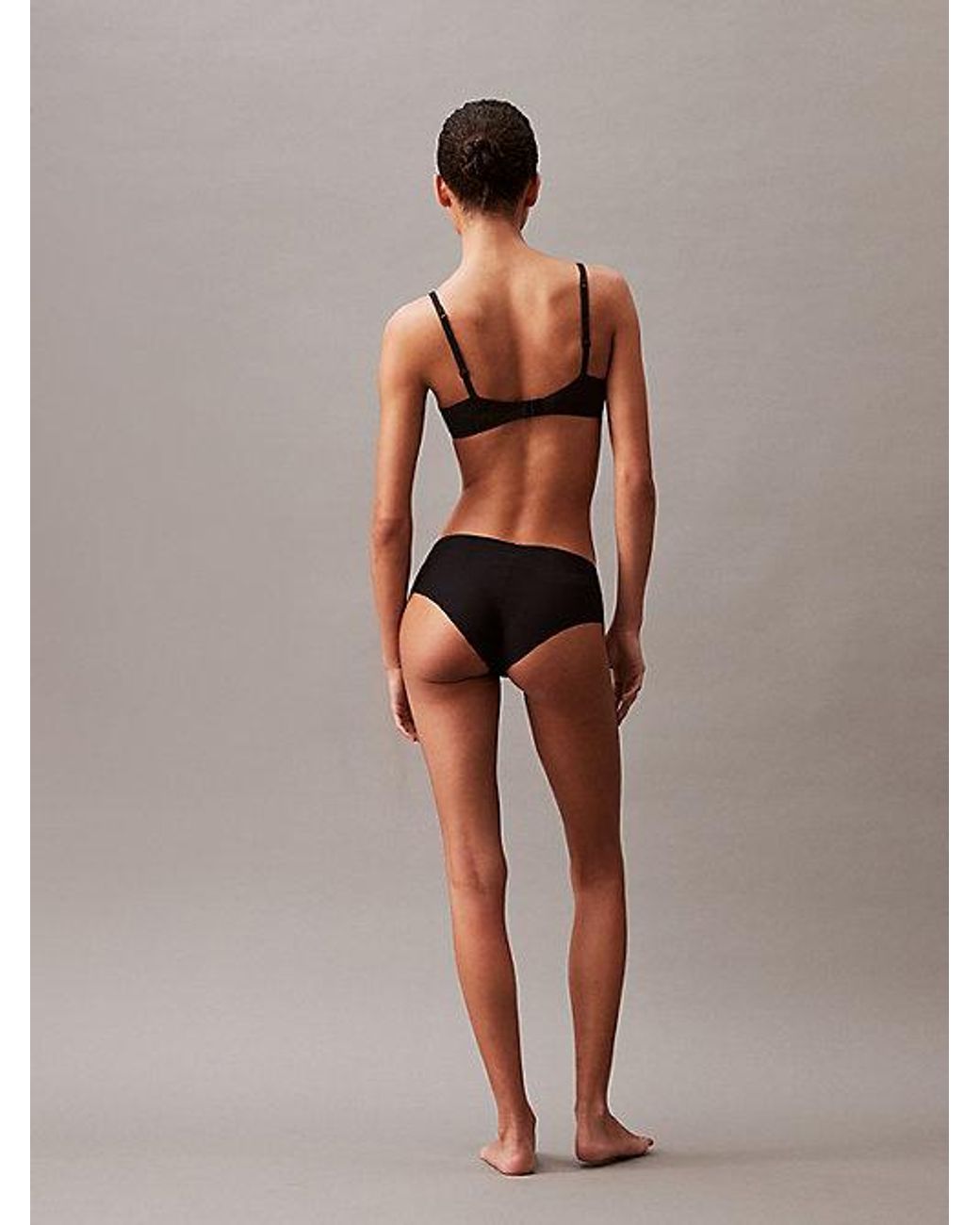 Calvin Klein Black Invisible