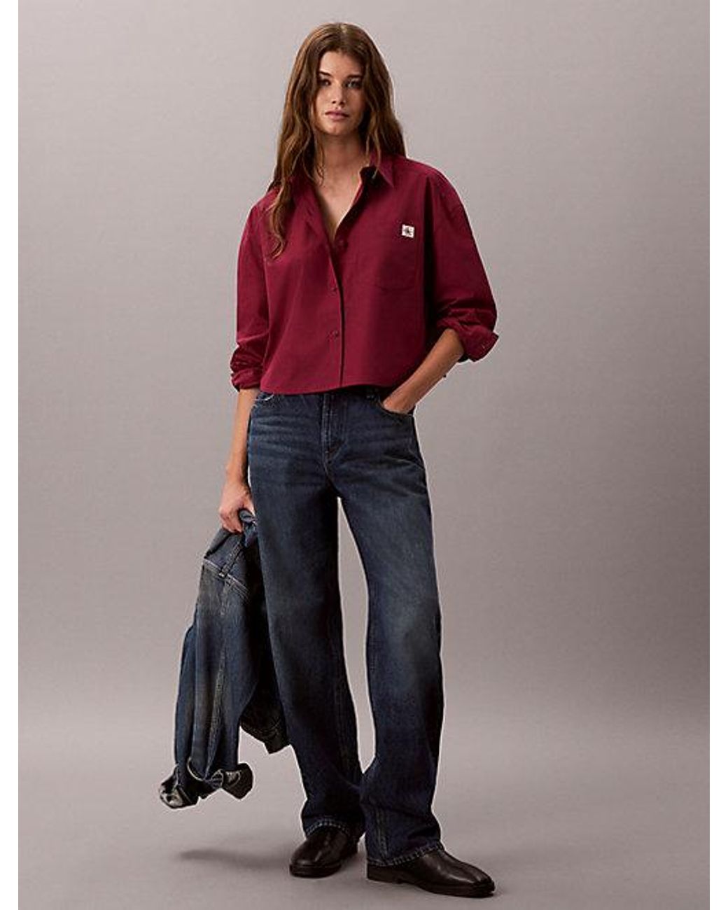 Calvin Klein Red Jeans Woven Monologo Cropped Poplin Button Down Shirt