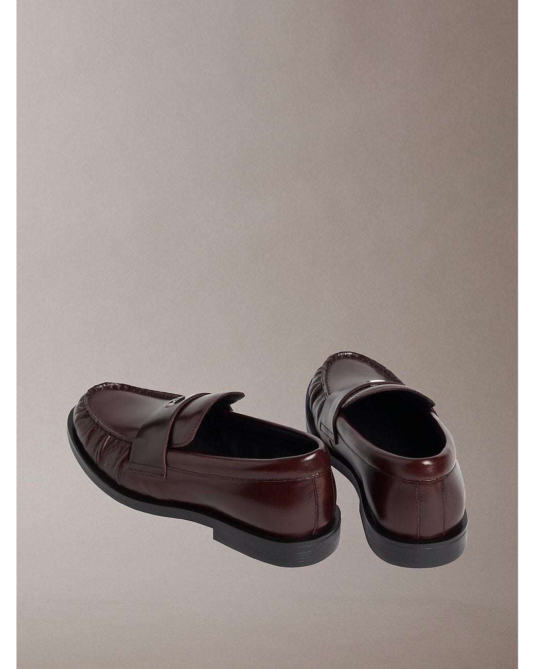 Theo Calvin Klein en coloris Brown
