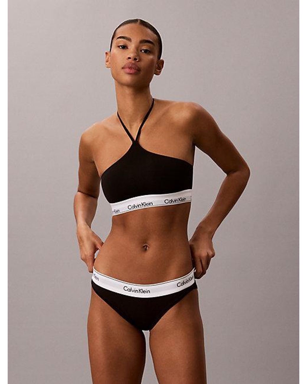 Calvin Klein Ongevoerde Halter Bralette in het Brown
