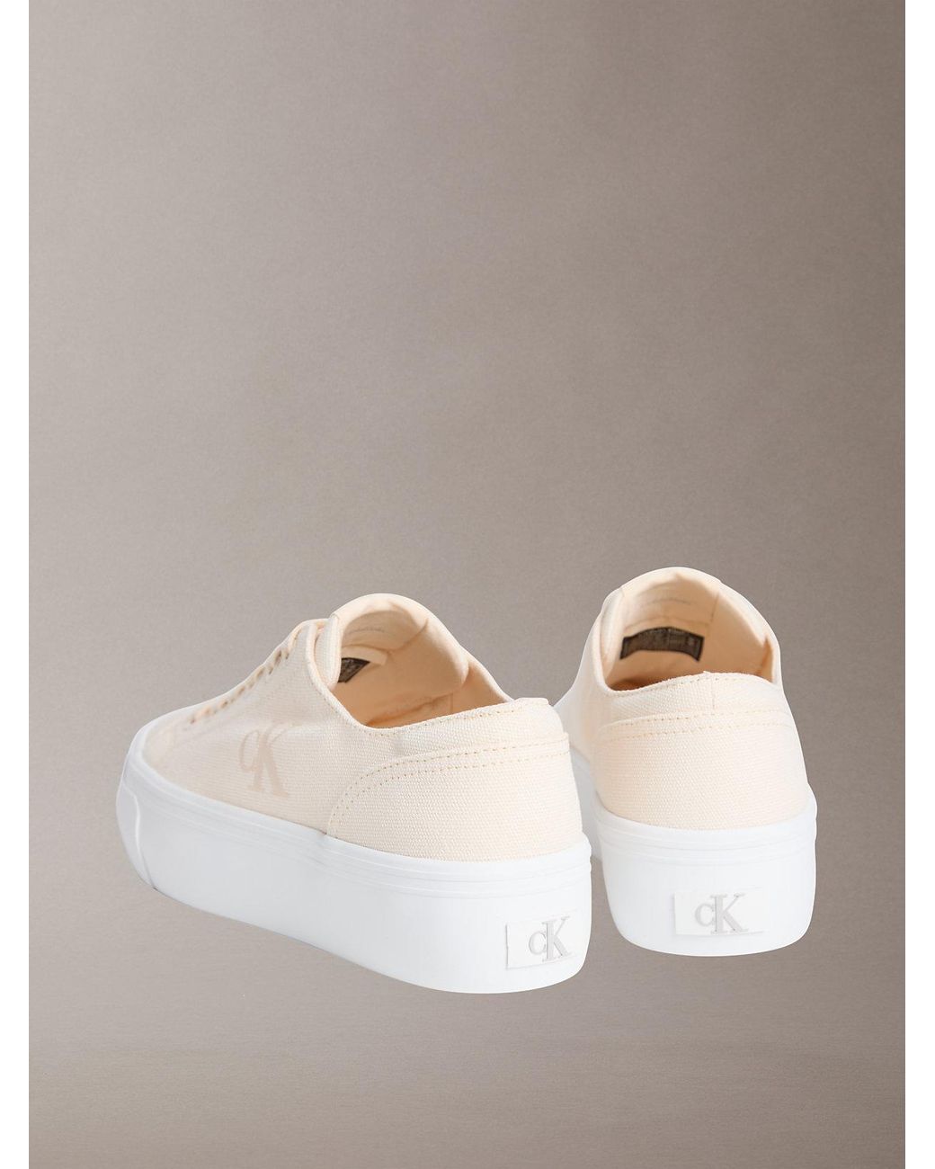 Calvin Klein Multicolor Graz