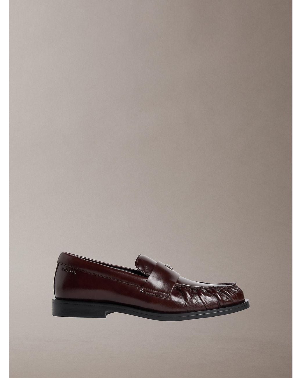Theo Calvin Klein en coloris Brown