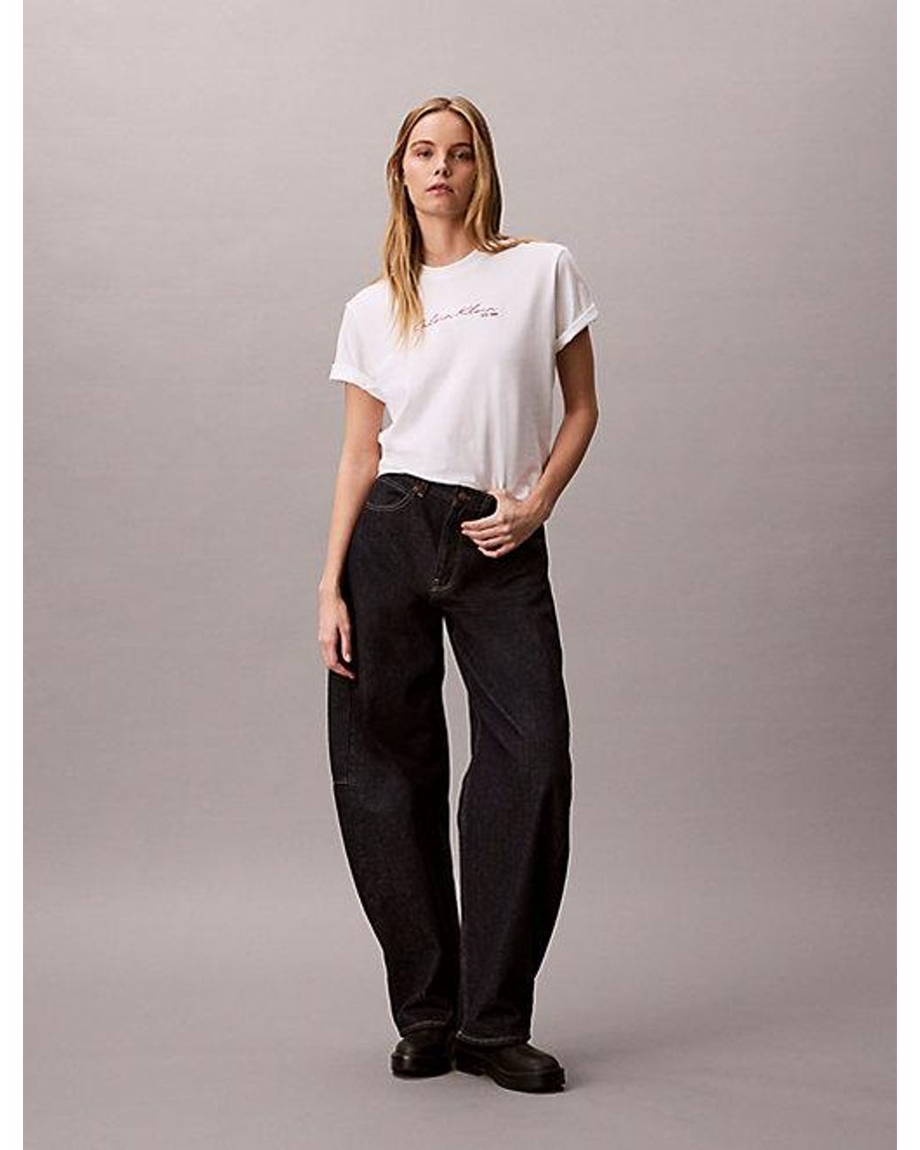 Calvin Klein Multicolor Jeans Relaxed Script Logo T-Shirt