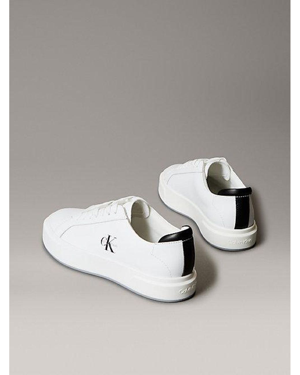 Calvin Klein Metallic Premier