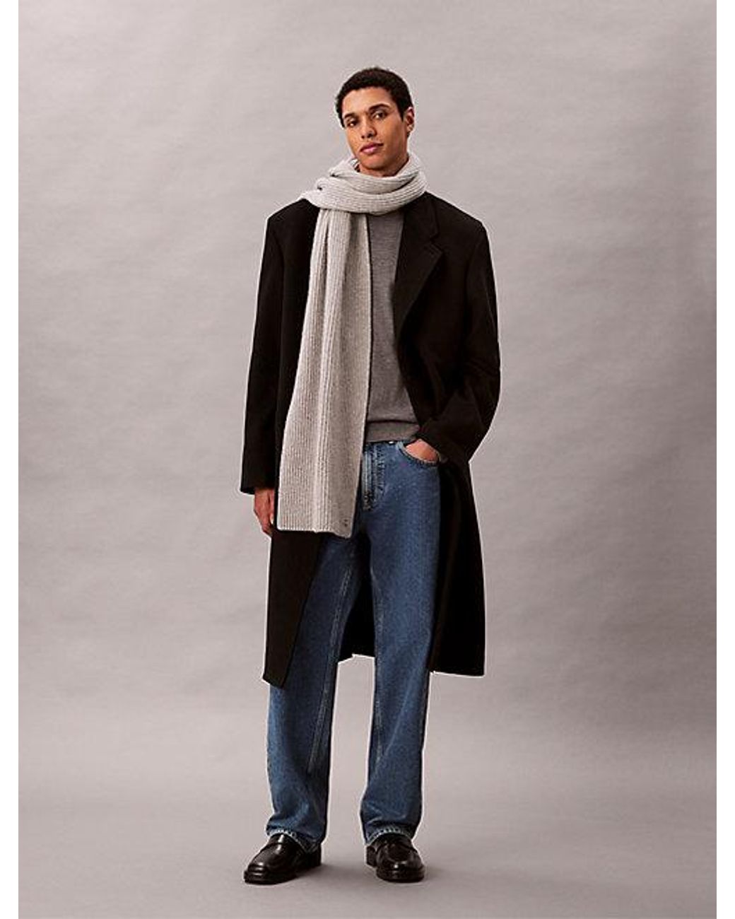 Calvin Klein Gray Wool Blend Signature Logo Scarf for men