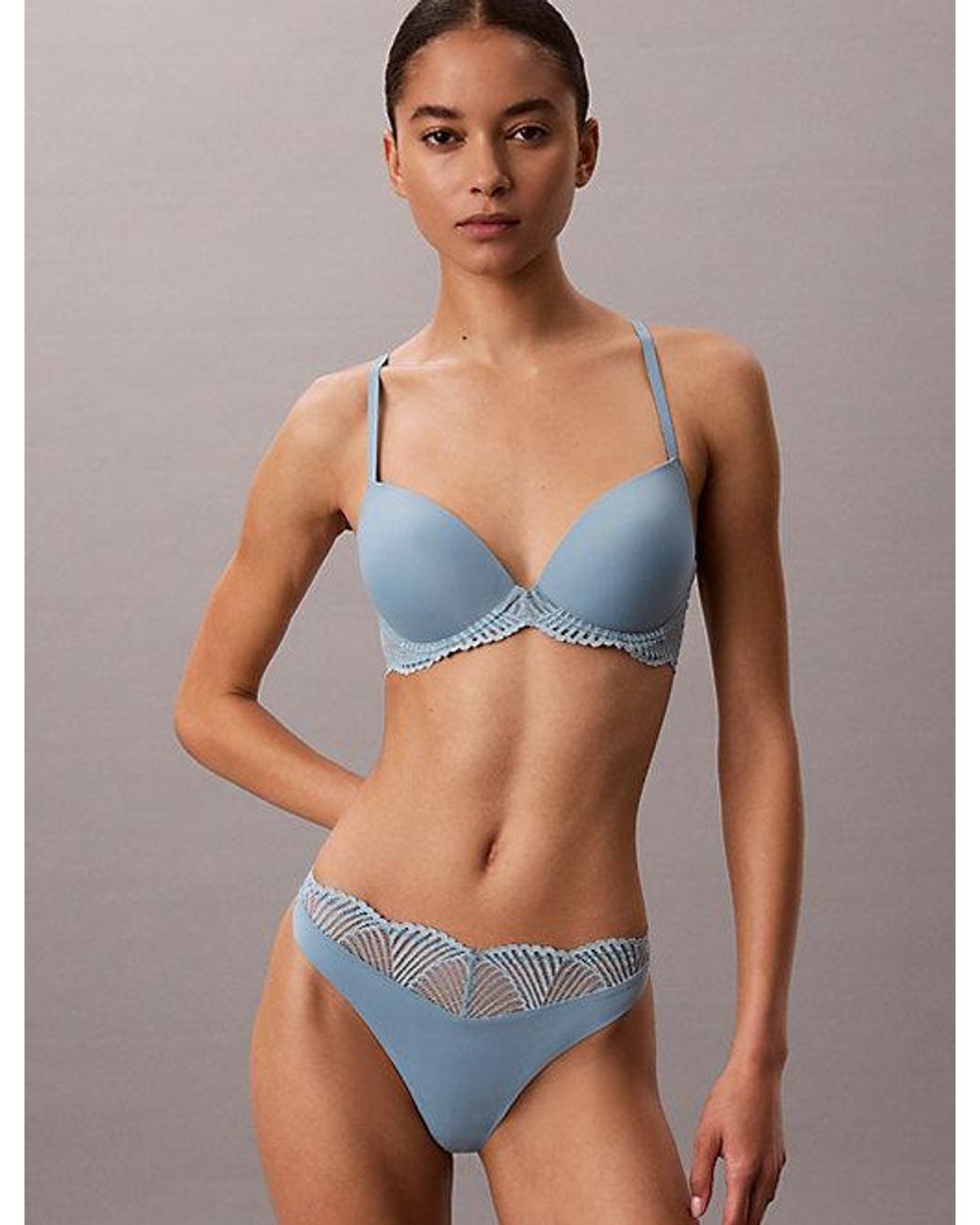 Calvin Klein Multicolor Thong Perfectly Fit Lace