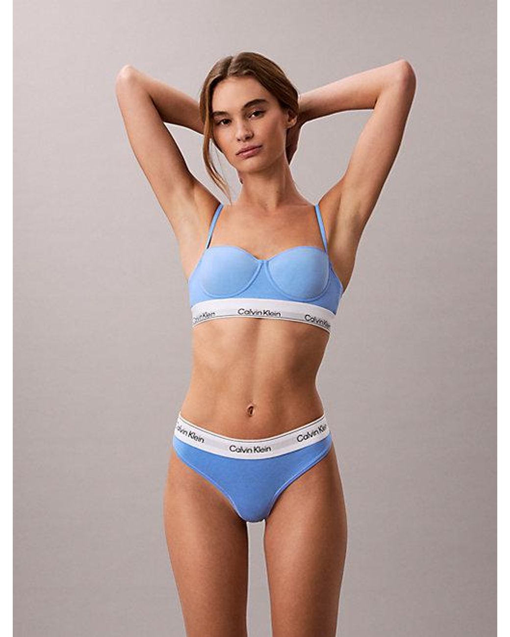 Calvin Klein String in het Gray