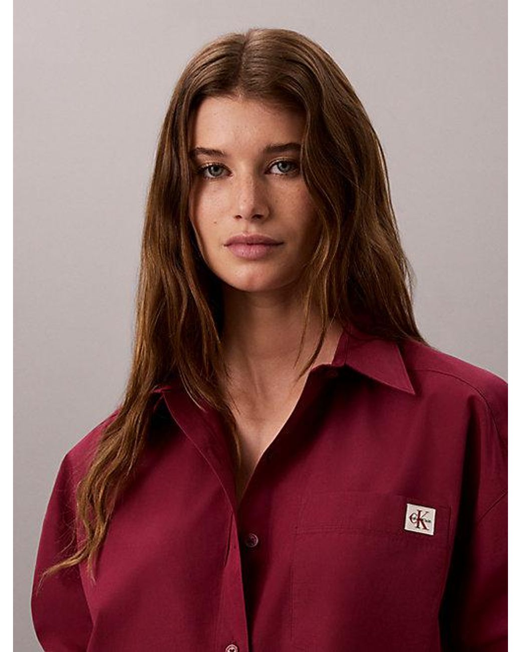 Calvin Klein Red Jeans Woven Monologo Cropped Poplin Button Down Shirt
