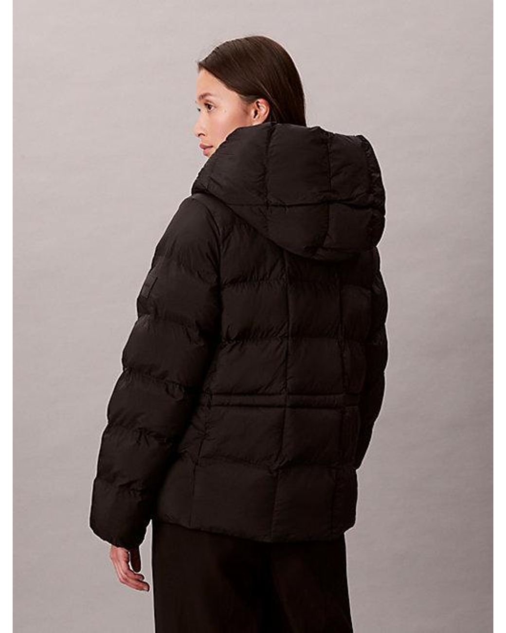 Calvin Klein Glans Wikkel-Pufferjack in het Brown