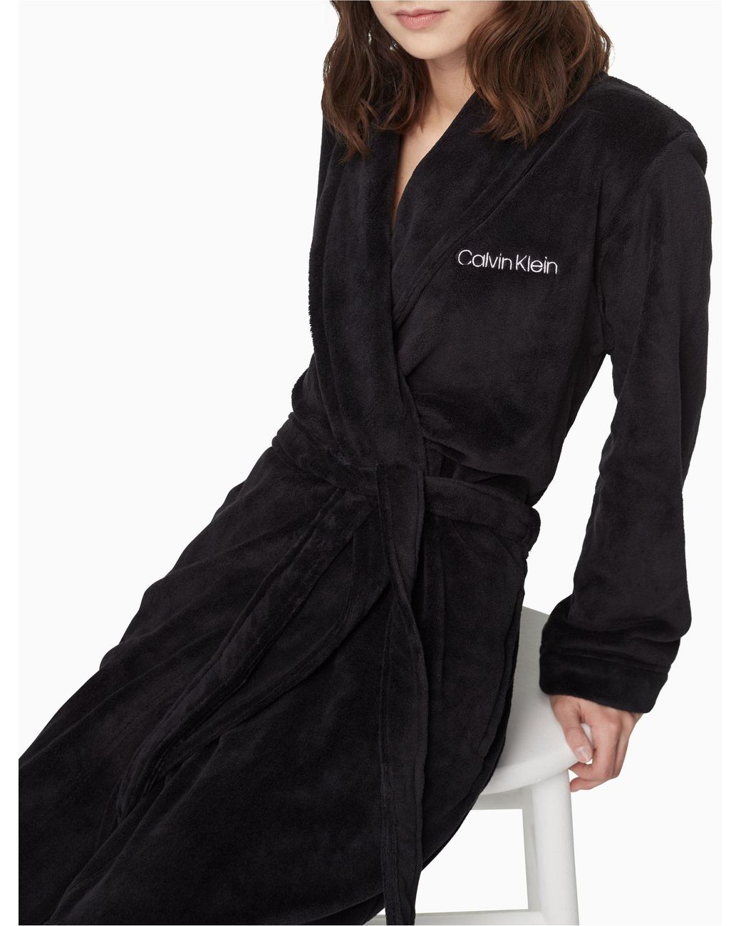 Calvin Klein Shawl Collar Logo Belted Sleep Robe in Black | Lyst