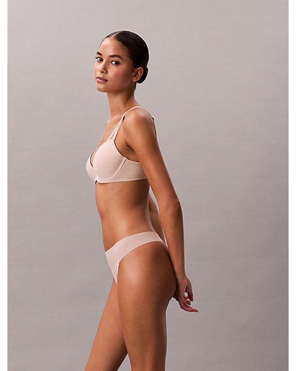 Calvin Klein String Van Microgaren - Naadloos in het Natural