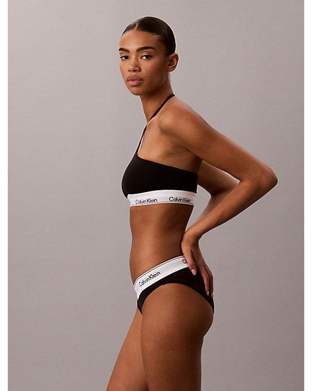 Calvin Klein Ongevoerde Halter Bralette in het Brown