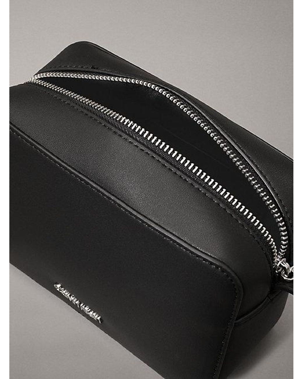 Calvin Klein Crossbody Bag - - Black - Women - One Size