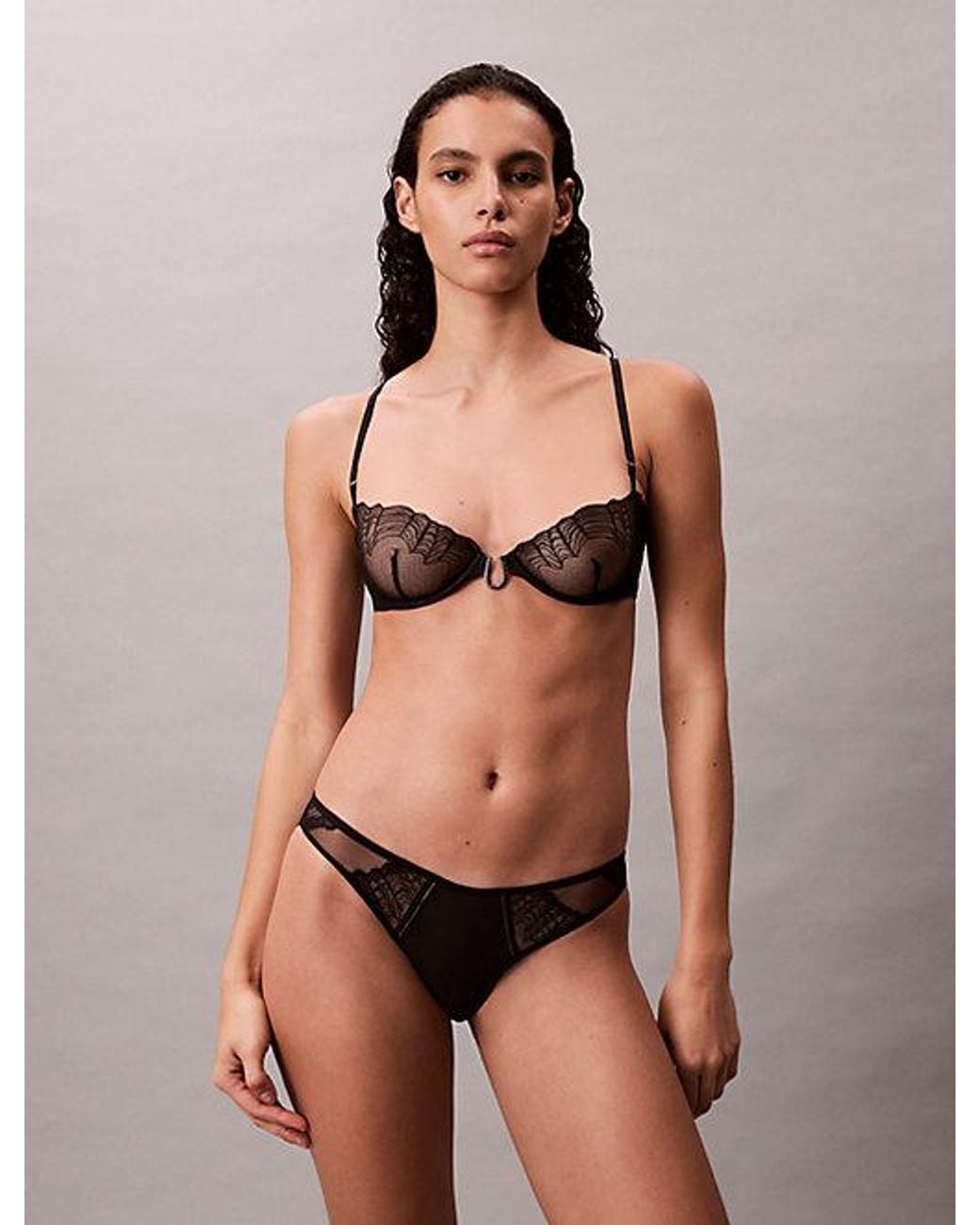 Calvin Klein Ongevoerde Balconette Bh in het Black