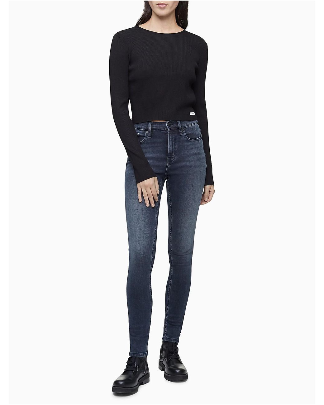Calvin Klein Solid Ribbed Long Sleeve Crop Top in Black | Lyst Canada