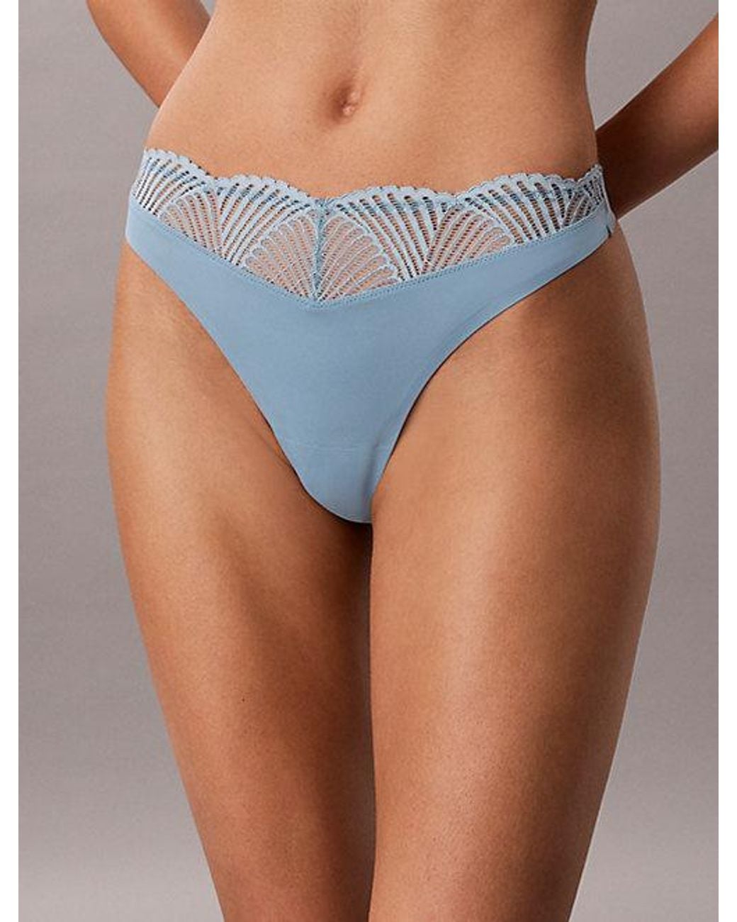 Calvin Klein Multicolor Thong Perfectly Fit Lace