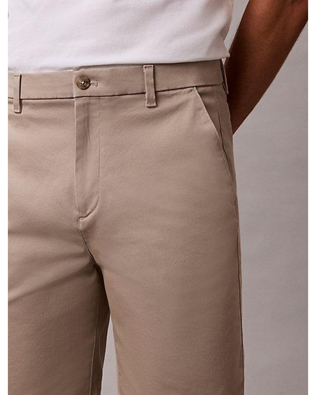 Calvin Klein Pink Cotton Stretch Chino Shorts for men