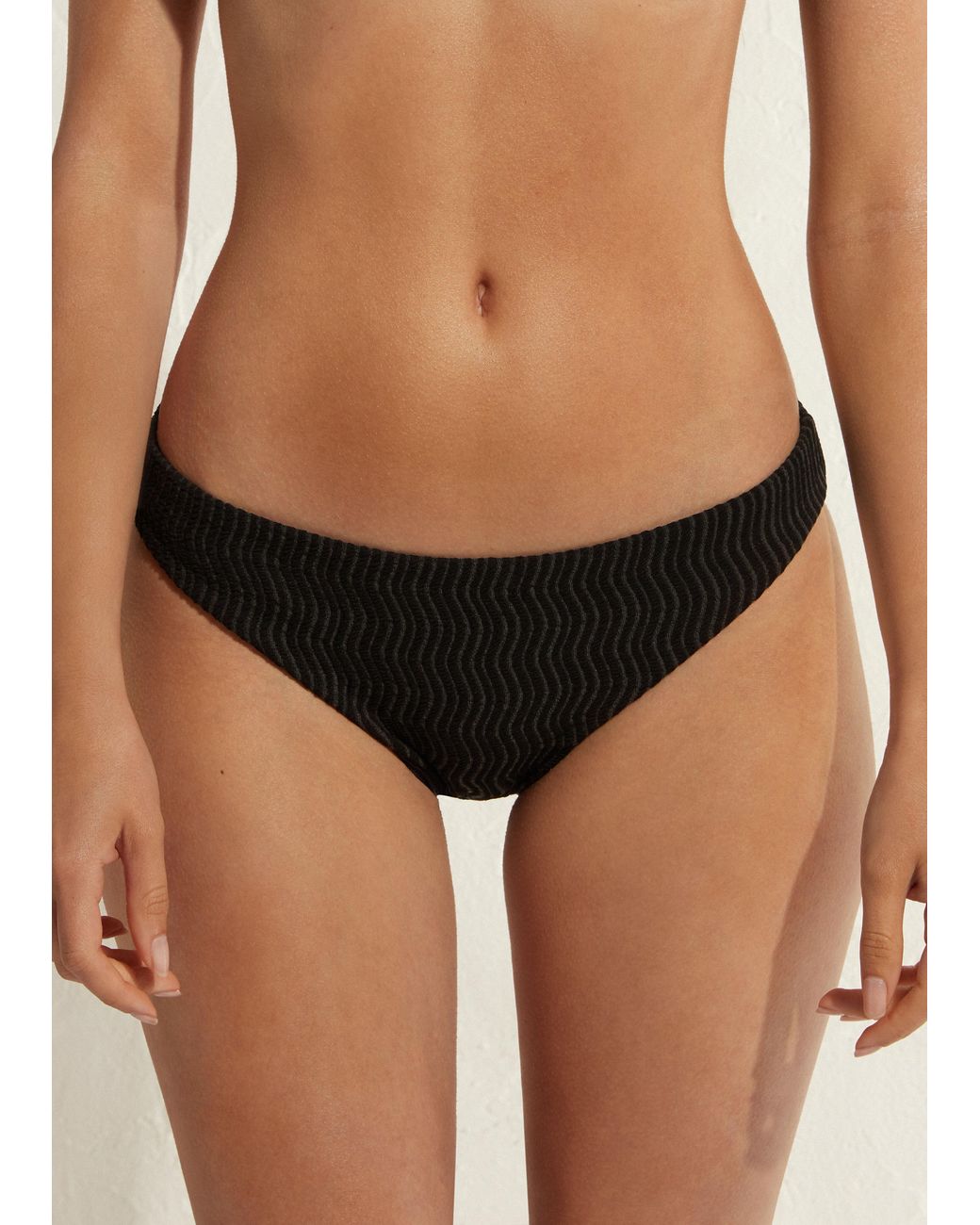 Slip costume mykonos di Calzedonia in Nero | Lyst