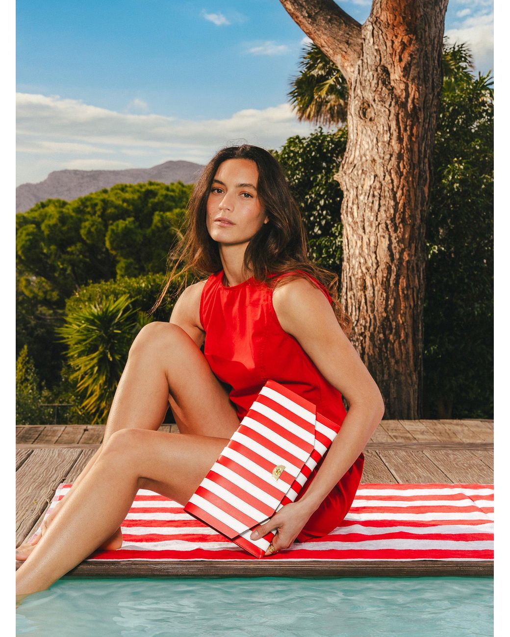 Cambridge Satchel Company Red The Oversized Twist Lock Pouch