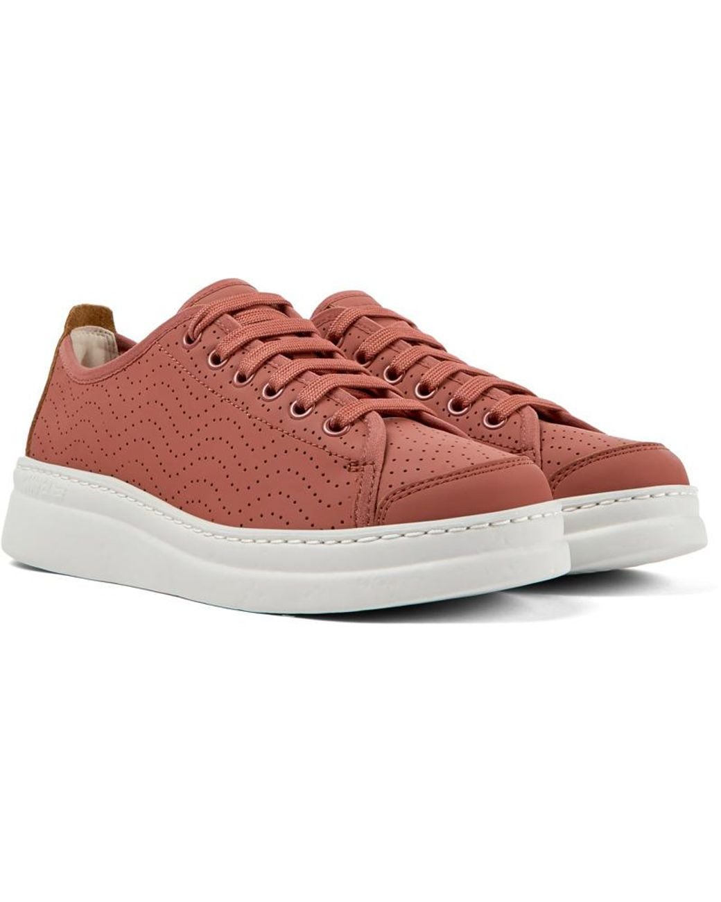 Camper Red Runner