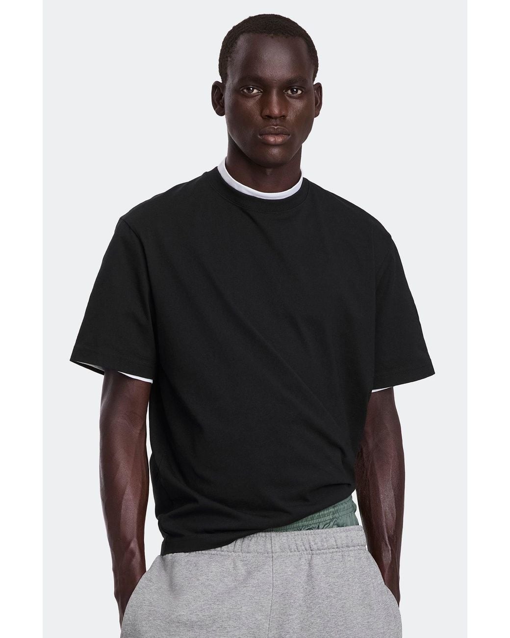Canada Goose Black Novo T-Shirt Tonal Disc for men