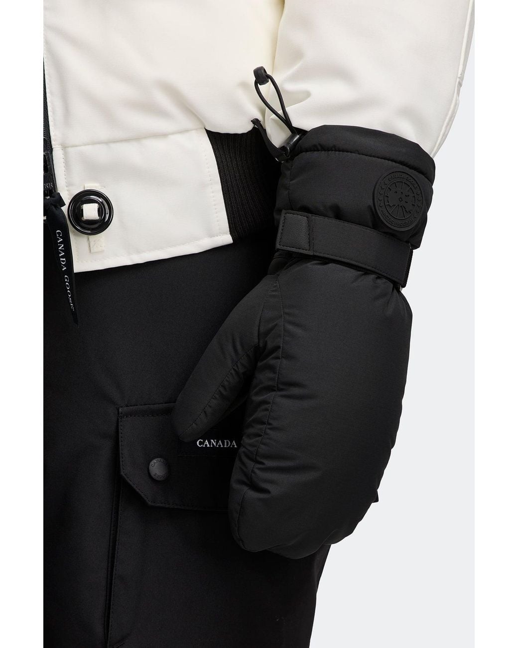 Canada Goose Black Fundamental Mitten