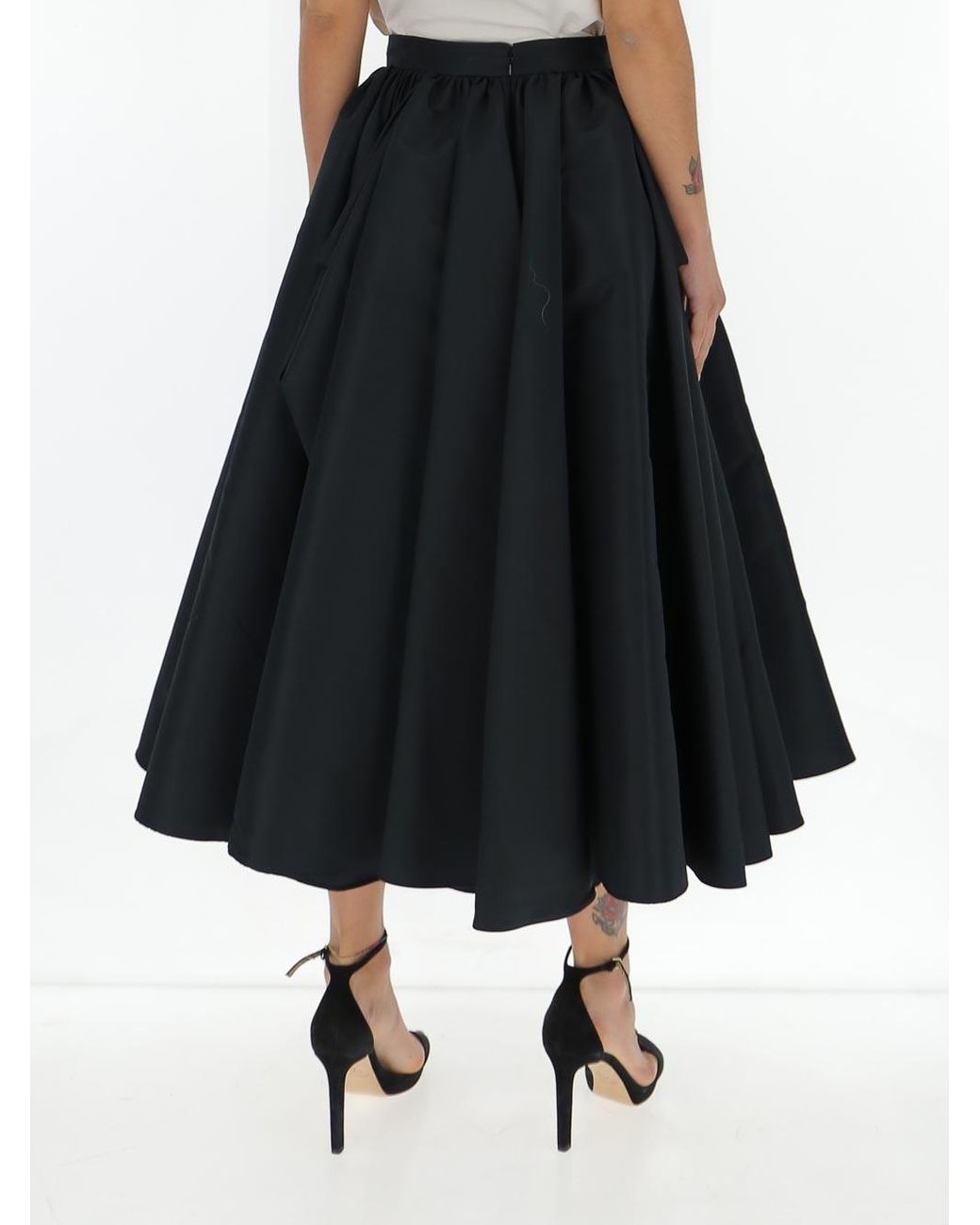 Alexander McQueen Pleated Flared Midi Skirt in Black | Lyst