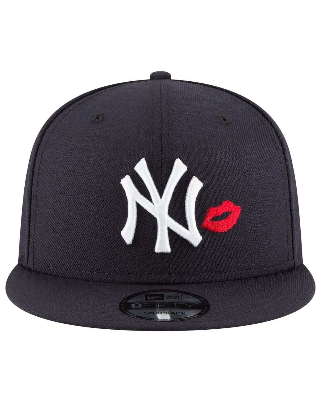 lips patch new york yankees black trucker hat